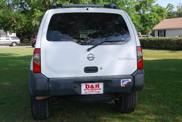 2003 Nissan Xterra LX V-6