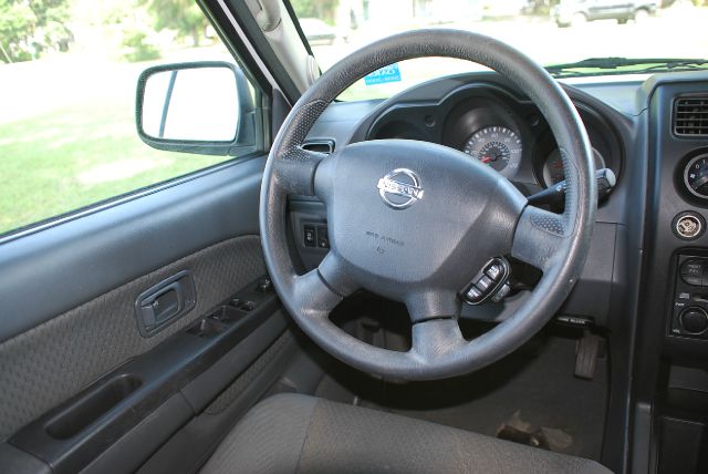 2003 Nissan Xterra LX V-6