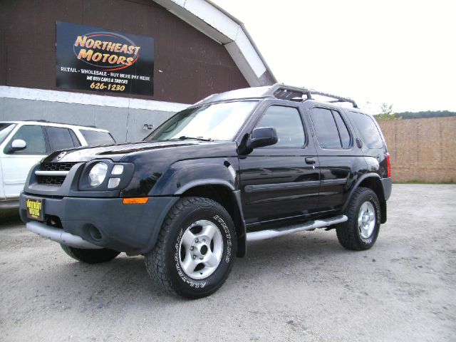 2003 Nissan Xterra AWD W/leatherroof (7pass)