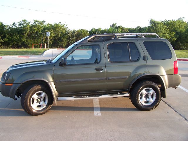 2003 Nissan Xterra LX V-6