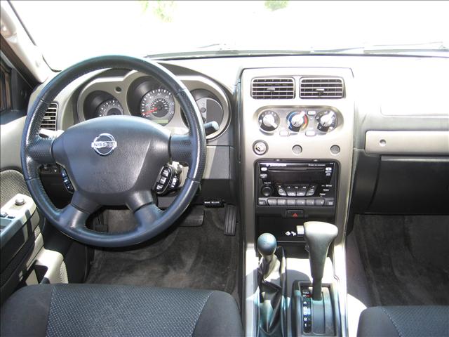 2003 Nissan Xterra SLE Crew Cab Z-71 4x4