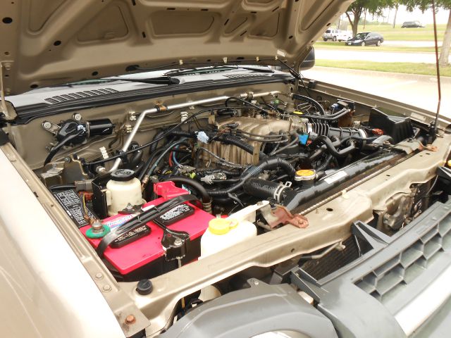 2003 Nissan Xterra EX-L W/ DVD System