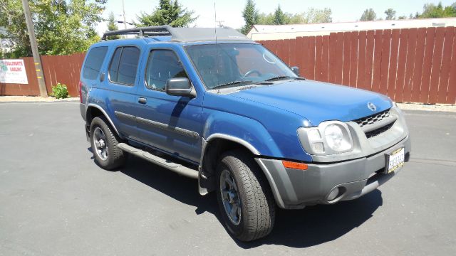 2003 Nissan Xterra 143.5 LTZ