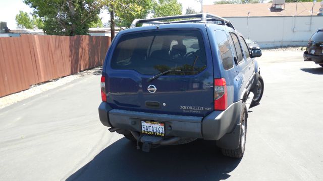 2003 Nissan Xterra 143.5 LTZ