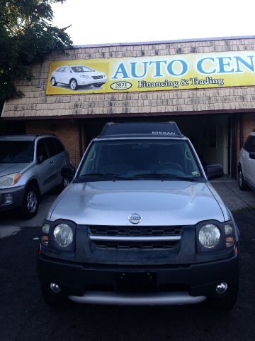 2004 Nissan Xterra AWD W/leatherroof (7pass)