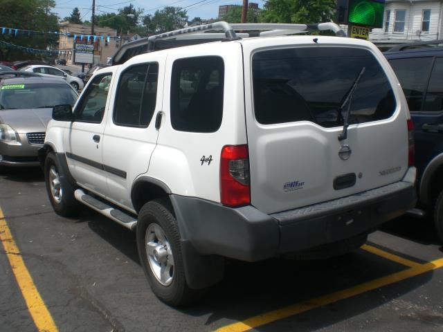 2004 Nissan Xterra H1