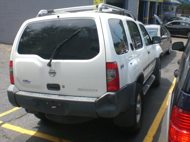 2004 Nissan Xterra H1