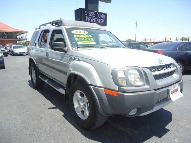 2004 Nissan Xterra LX V-6