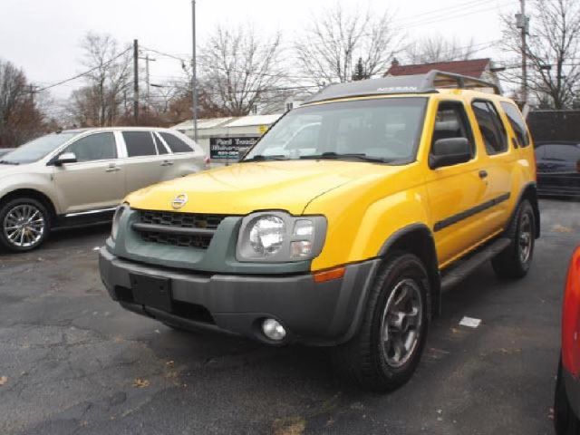 2004 Nissan Xterra AWD W/leatherroof (7pass)