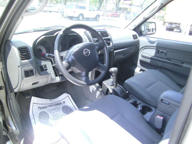 2004 Nissan Xterra LX V-6