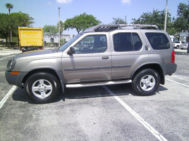 2004 Nissan Xterra LX V-6