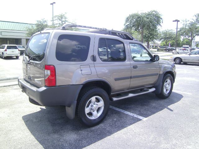 2004 Nissan Xterra LX V-6