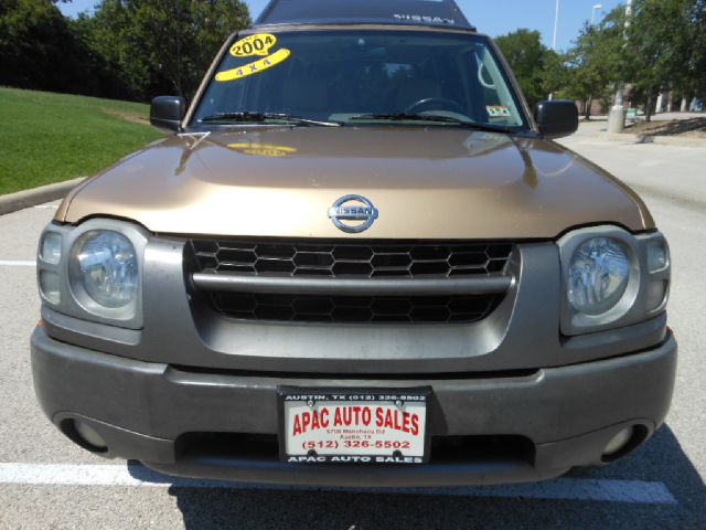 2004 Nissan Xterra AWD W/leatherroof (7pass)