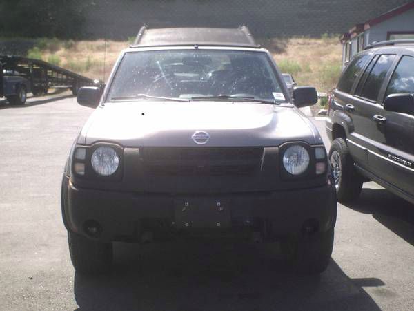 2004 Nissan Xterra AWD W/leatherroof (7pass)