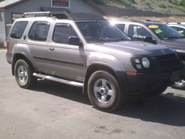 2004 Nissan Xterra AWD W/leatherroof (7pass)