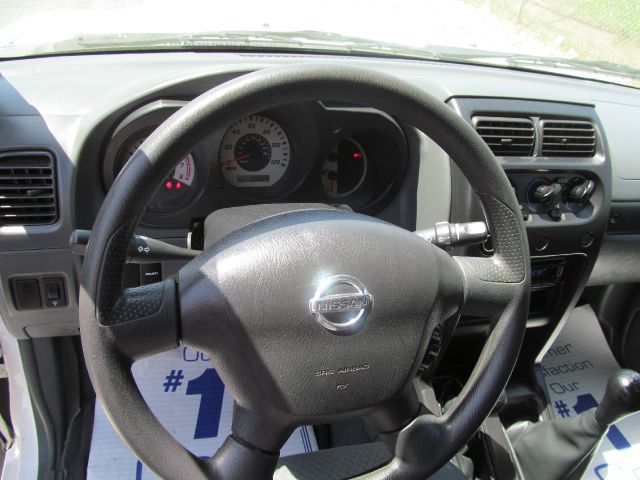 2004 Nissan Xterra AWD W/leatherroof (7pass)