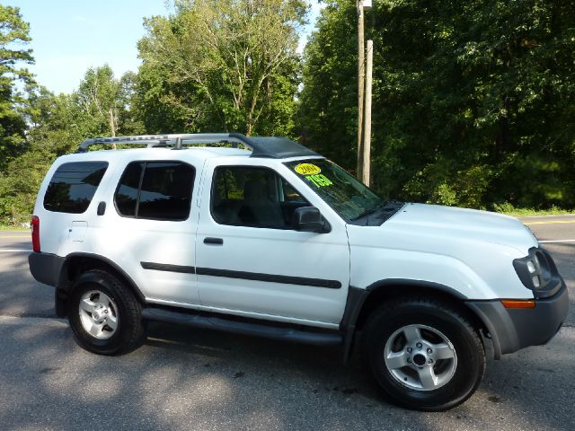 2004 Nissan Xterra EX-L W/ DVD System