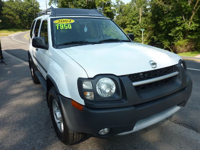 2004 Nissan Xterra EX-L W/ DVD System