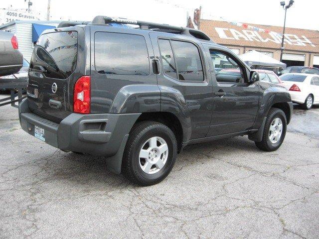 2005 Nissan Xterra LS Hatchback