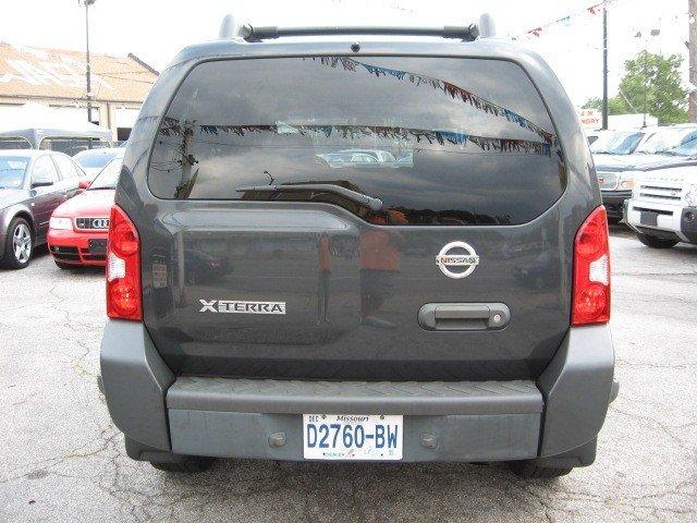 2005 Nissan Xterra LS Hatchback