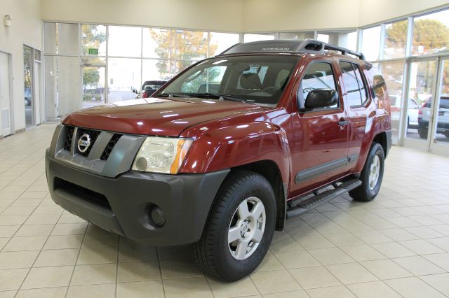 2005 Nissan Xterra 4dr Sdn 750li Xdrive AWD