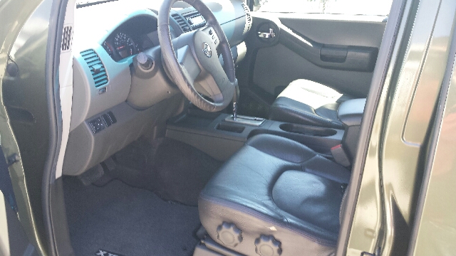 2005 Nissan Xterra EX-L W/ DVD System