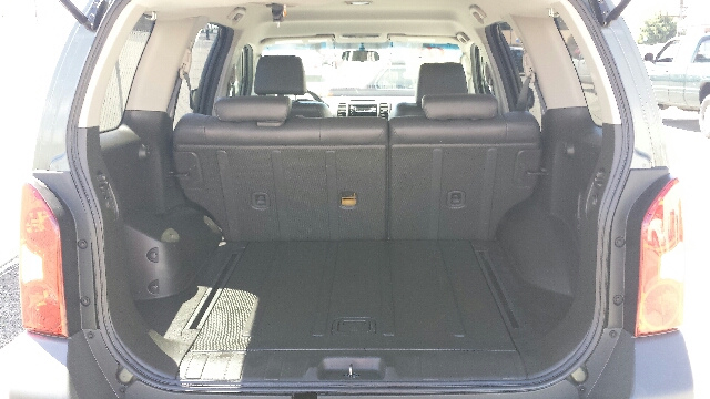 2005 Nissan Xterra EX-L W/ DVD System