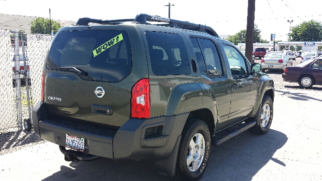 2005 Nissan Xterra EX-L W/ DVD System