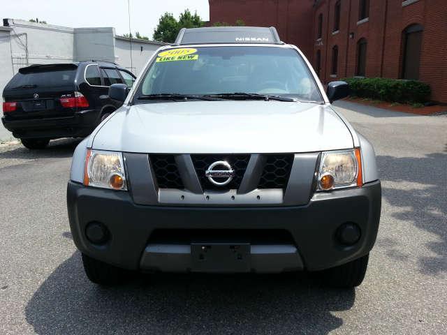 2005 Nissan Xterra Sport 4 Door 4x4