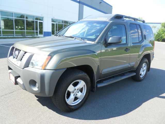 2005 Nissan Xterra EX-L W/ DVD System