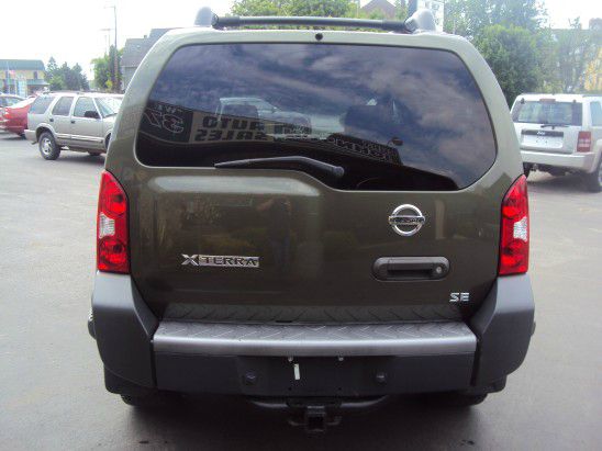 2005 Nissan Xterra EX-L W/ DVD System