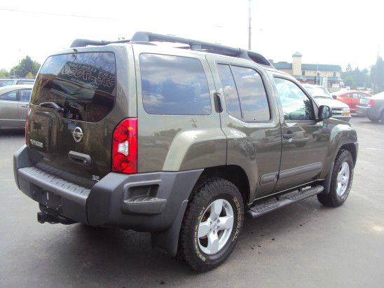 2005 Nissan Xterra EX-L W/ DVD System