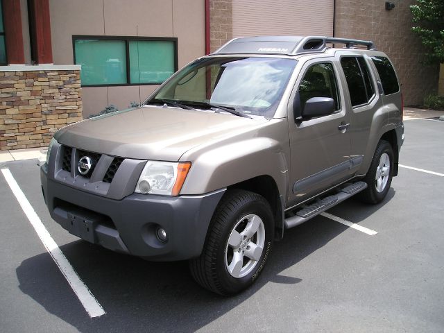 2005 Nissan Xterra EX-L W/ DVD System