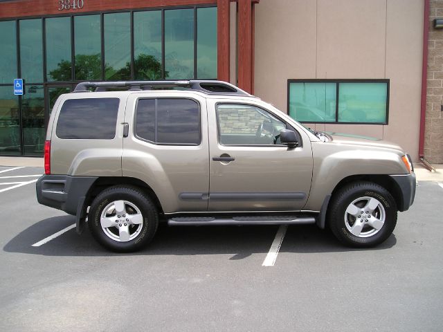 2005 Nissan Xterra EX-L W/ DVD System