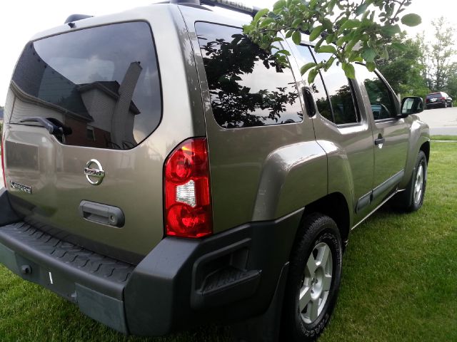 2005 Nissan Xterra Navigation AWD Sedan