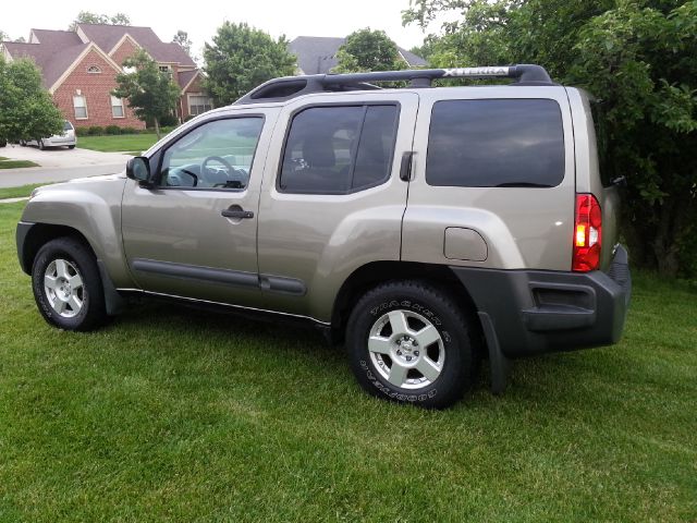 2005 Nissan Xterra Navigation AWD Sedan