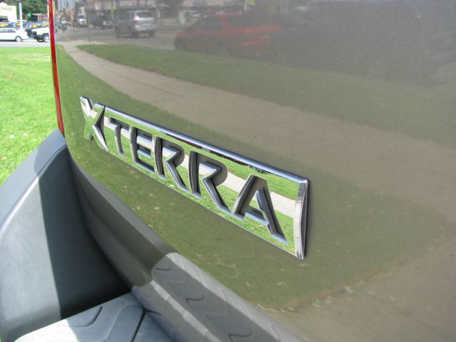 2006 Nissan Xterra EX-L W/ DVD System