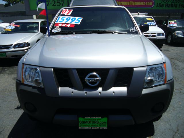 2007 Nissan Xterra Ram 3500 Diesel 2-WD