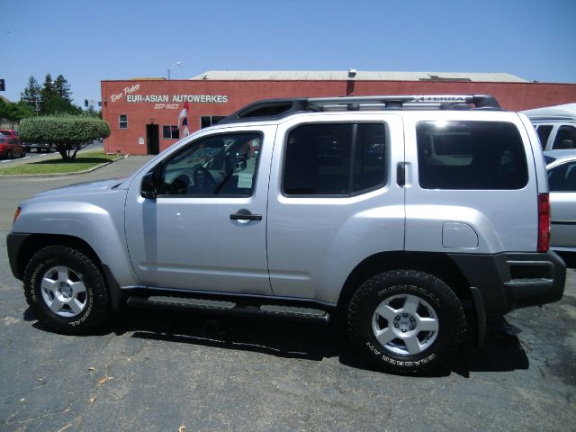 2007 Nissan Xterra Ram 3500 Diesel 2-WD