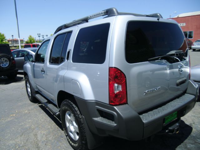 2007 Nissan Xterra Ram 3500 Diesel 2-WD