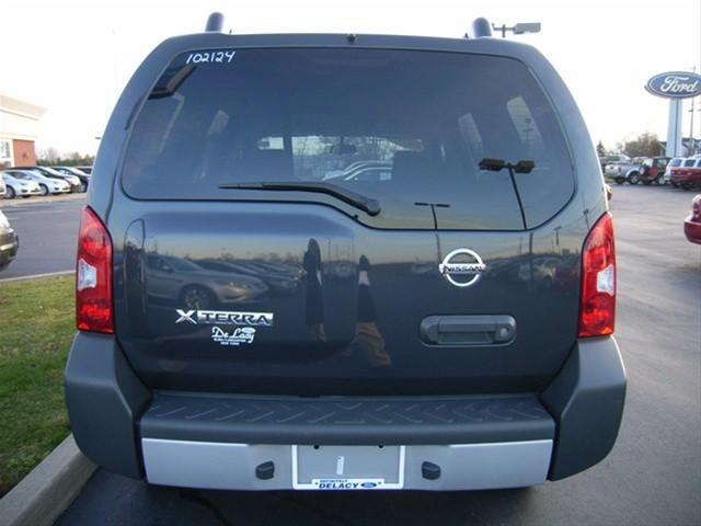 2010 Nissan Xterra XR