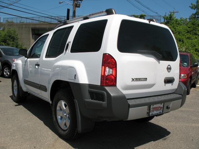 2012 Nissan Xterra Unknown