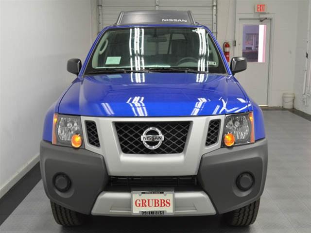 2012 Nissan Xterra 4WD Reg 126.8 Inch 5.7L V8 (natl) 4x4 Truck