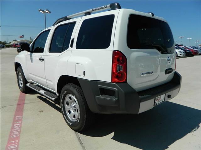 2013 Nissan Xterra 2WD 15