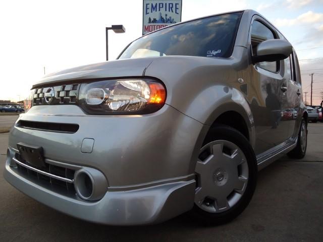 2009 Nissan cube Crew Cab Standard Box 2-wheel Drive SLE