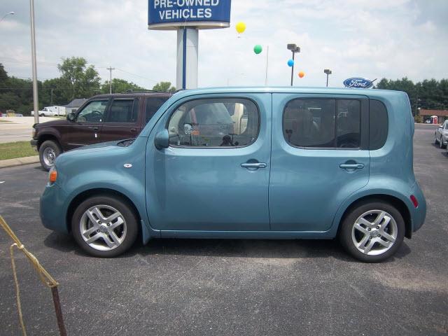 2009 Nissan cube Unknown