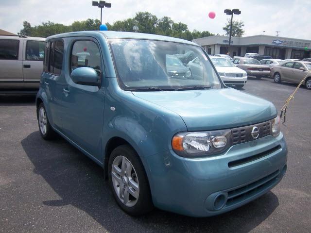 2009 Nissan cube Unknown