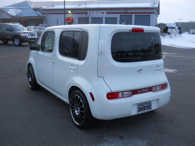 2009 Nissan cube Unknown