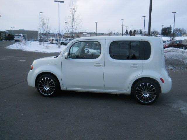 2009 Nissan cube Unknown