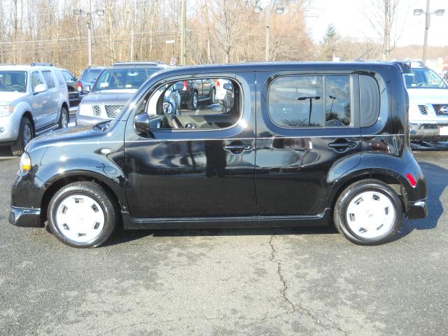 2009 Nissan cube W/T REG CAB